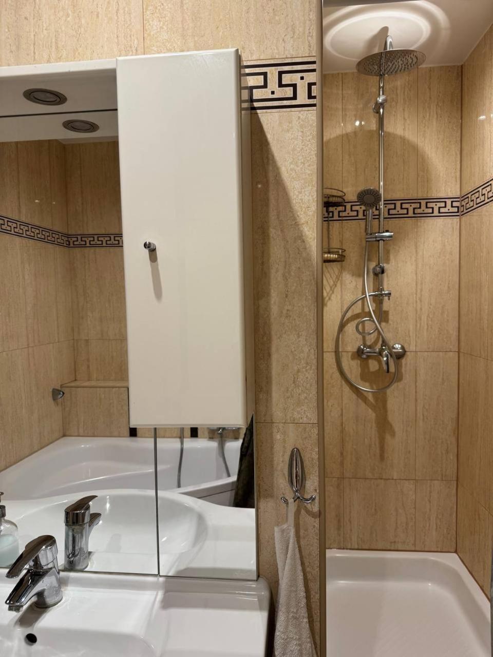 Citystay Chmielna Guest house Warsaw